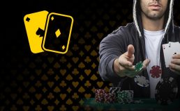 Poker vs. Blackjack – Which Game Is Better to Play?